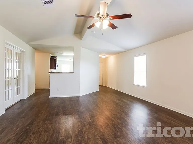 12306 Wavecrest Rd — Photo 4
