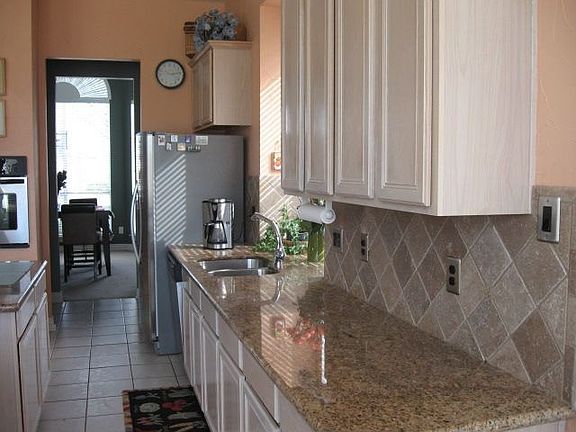 Kitchen 3