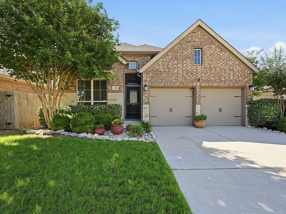 1st image of 373 Lacey Oak Loop