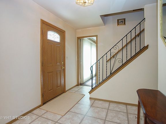 2nd image of 958 Willson Dr