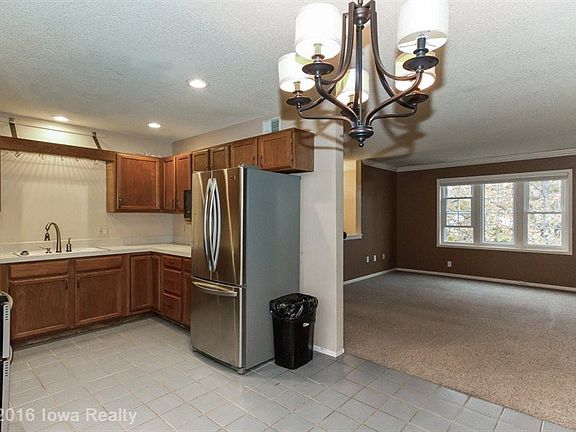 5th image of 4754 NW 65th Ave