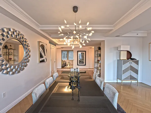 160 Central Park South image 10 of 14