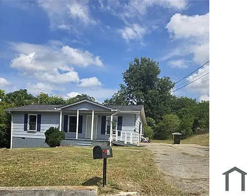 3 bed, 1520 sqft, $1,950 — Photo 1