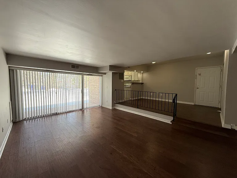 4705 Tecumseh St #102 — Photo 17