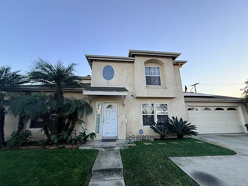 23903 Wilmington Ave Photo 1