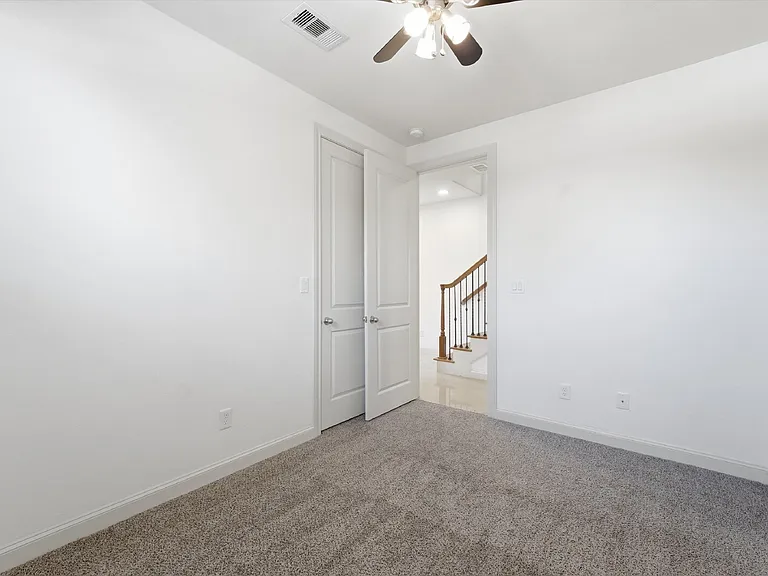 2305 Bastrop St #A — Photo 11