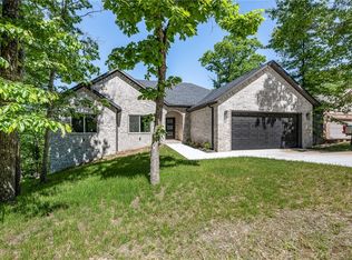 14 Sheffield Dr, Bella Vista, AR 72714