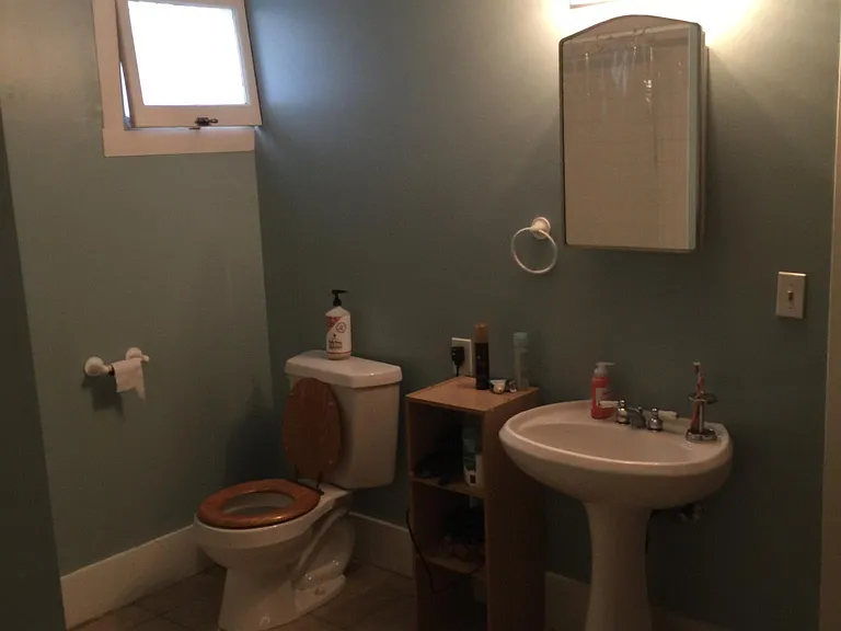 1682 Garfield St — Photo 7
