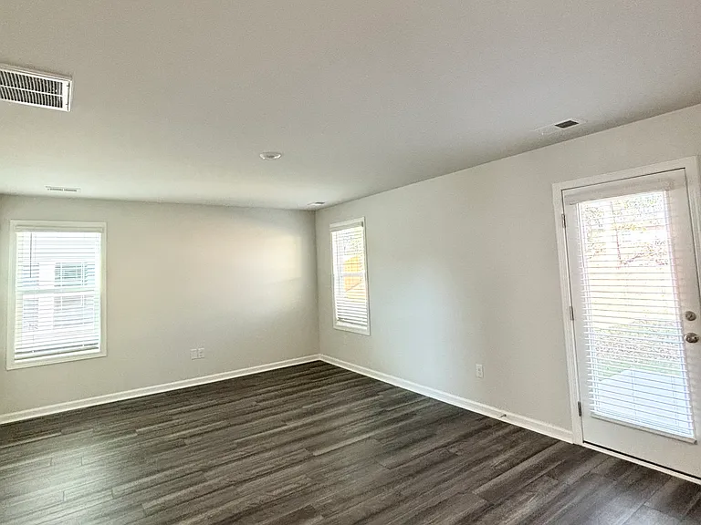 164 Braxton Dr — Photo 6