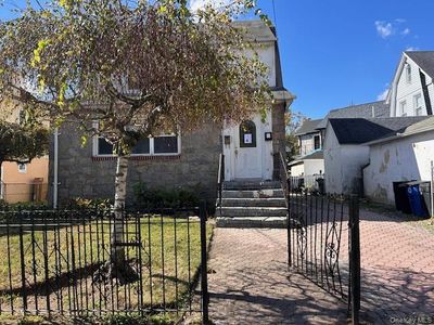 100-24 210th Street, Queens Village, NY, 11429