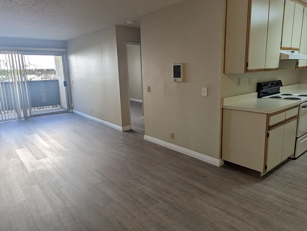 Building Photo - Arbors Apts.
