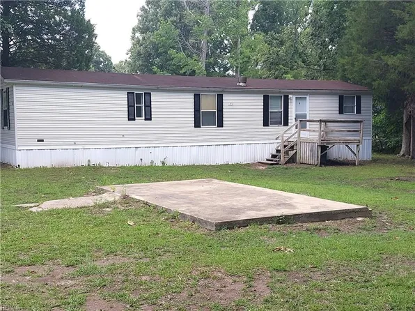 123 Oliver St, Hertford, NC 27944