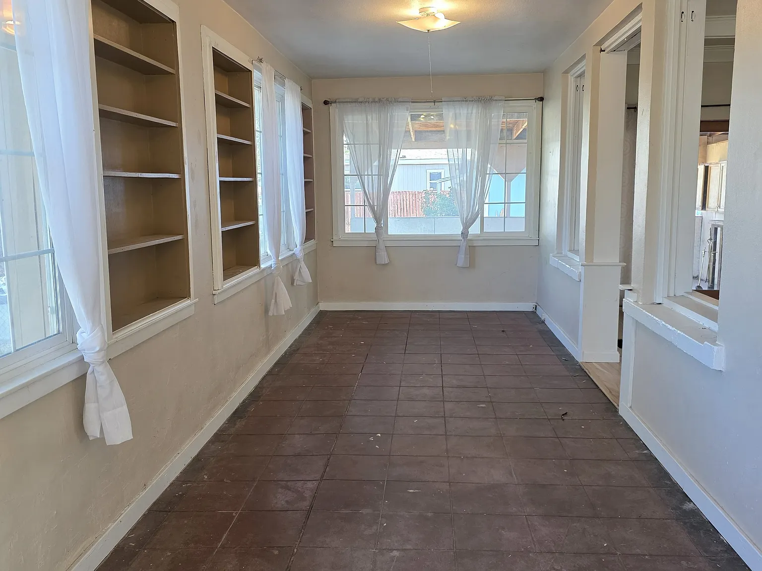 2 bed, 1454 sqft, $1,700 — Photo 3