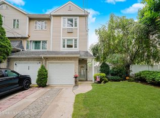 123 Cardiff St, Staten Island, NY 10312