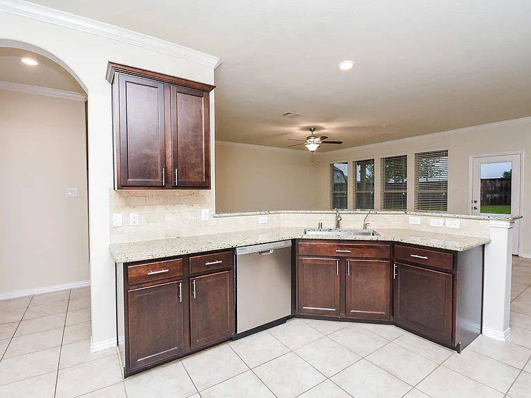 18618 Weeping Spring Dr — Photo 12