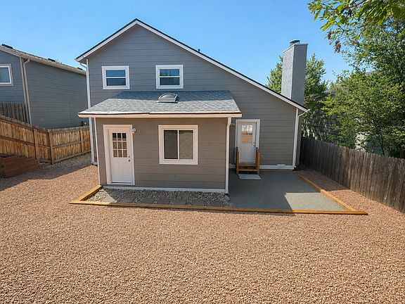 2nd image of 3440 Hazelwood Ct