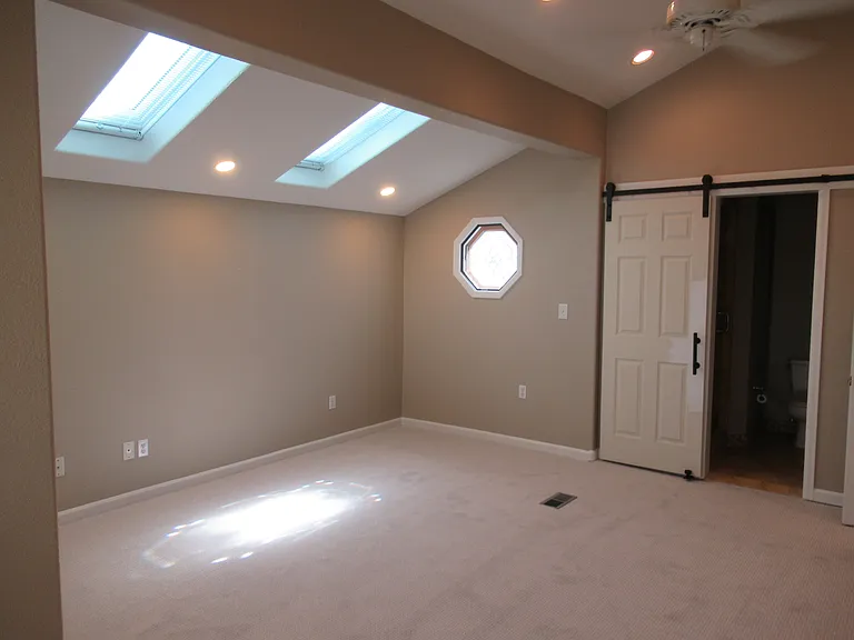5859 S Curtice St — Photo 15