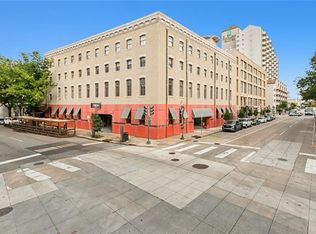333 Julia St APT 403, New Orleans, LA 70130