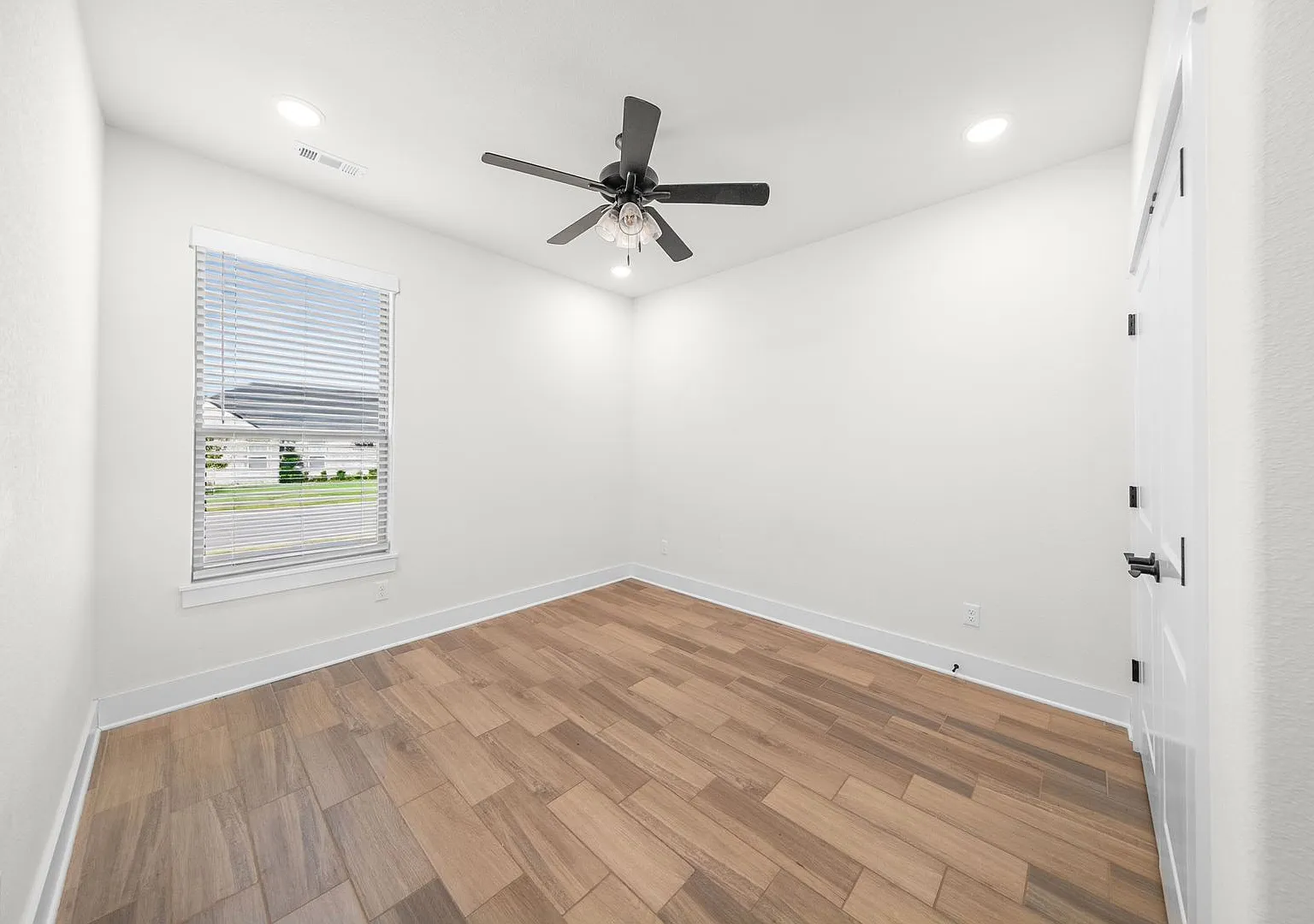 Rental in Bentonville School District — Photo 3