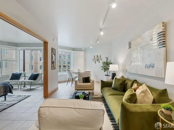 240 Lombard St APT 738, San Francisco, CA 94111