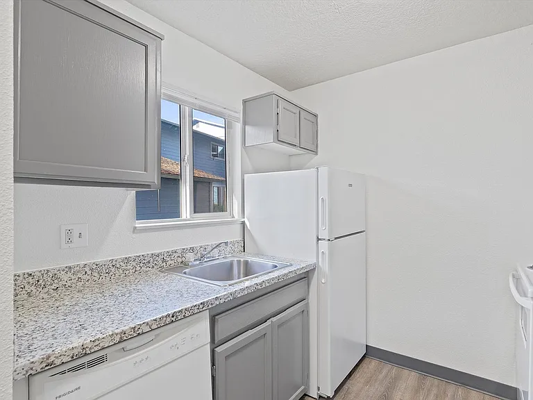 Powell Butte Townhomes — Photo 61
