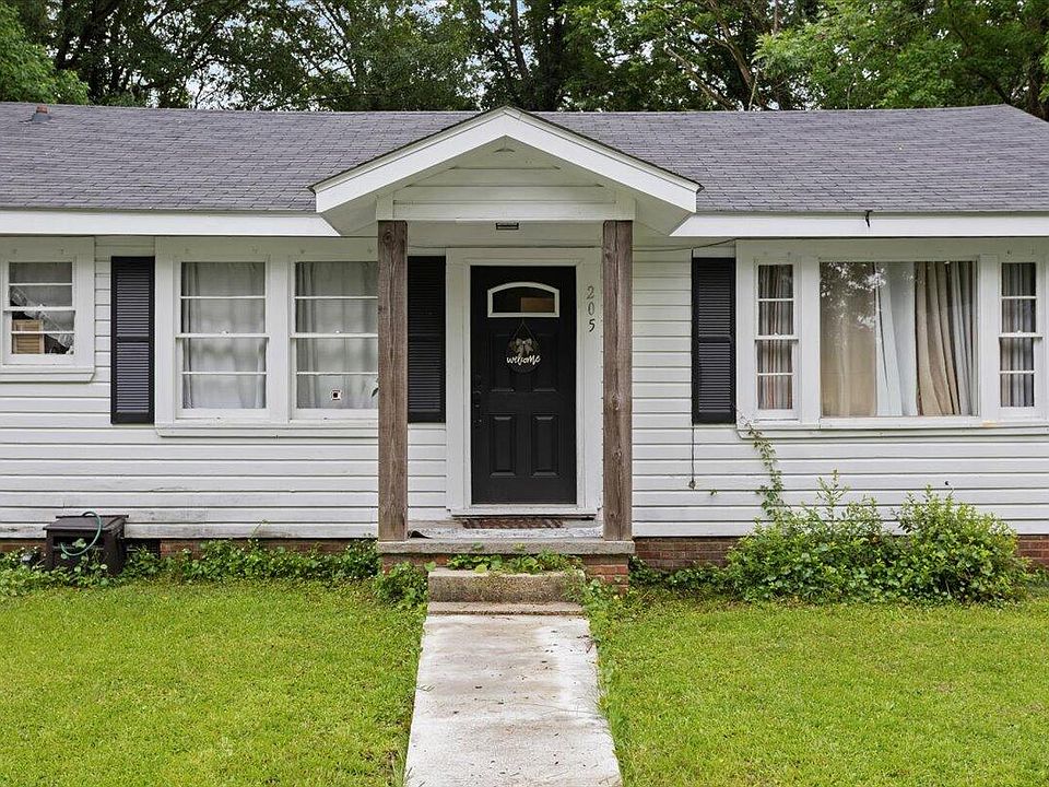 1st image of 205 E 4th Ave