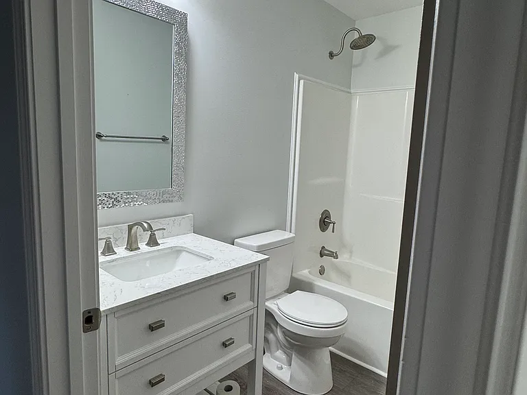131 Brookslanding Dr — Photo 5