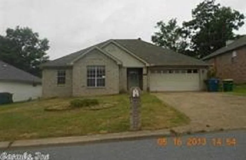 16 Springridge Dr