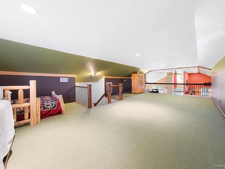 1403 Kings Hwy — Photo 34