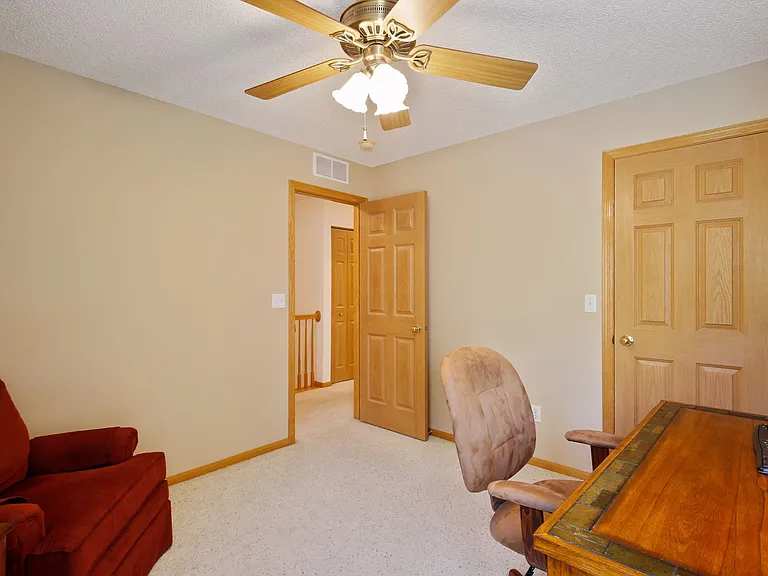 16487 Jarreau Ct — Photo 27