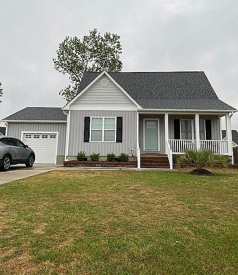 1st image of 216 Hickory Shores Dr