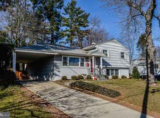 310 Cabin Rd SE, Vienna, VA 22180