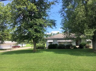 10521 Hoagland Rd, Hoagland, IN 46745