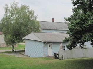 925 W 4th Ave, Derry, PA 15627