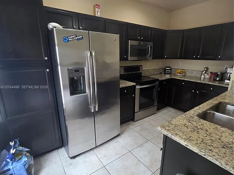 9424 SW 171st Pl — Photo 7