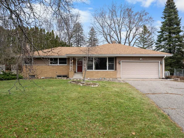 7565 208th St N, Forest Lake, MN 55025