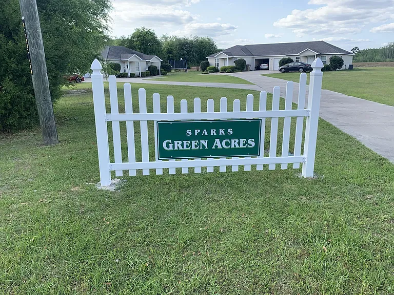 Entrance to the apartment complex