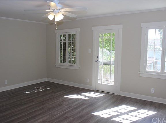 3rd image of 162 E Alegria Ave