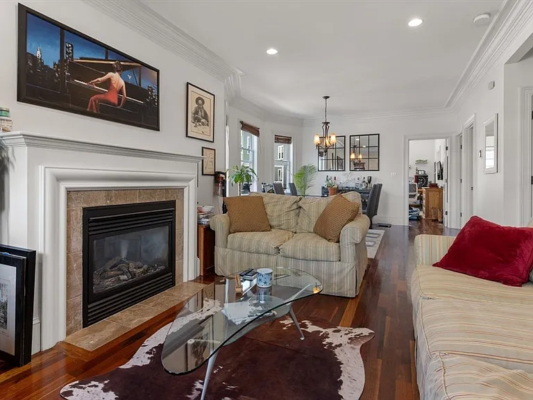 21 Cawfield St #1 — Photo 7