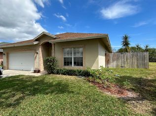 670 Holly Dr, Palm Beach Gardens, FL 33410