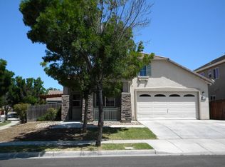 1132 Bellflower Way, Los Banos, CA