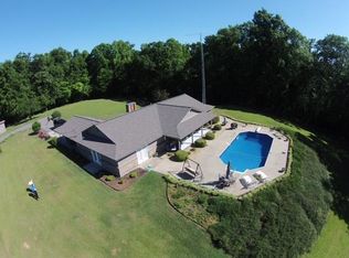 759 Main St, Jacksons Gap, AL 36861