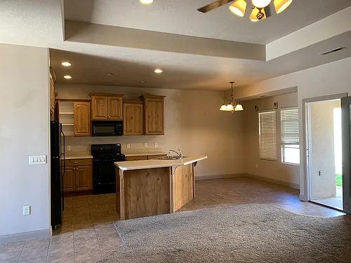 2571 E Ten North Cir Photo 1