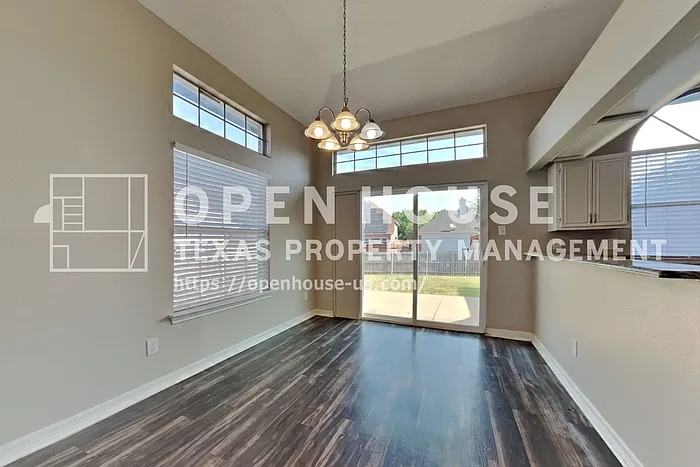 10316 Concord Dr — Photo 7