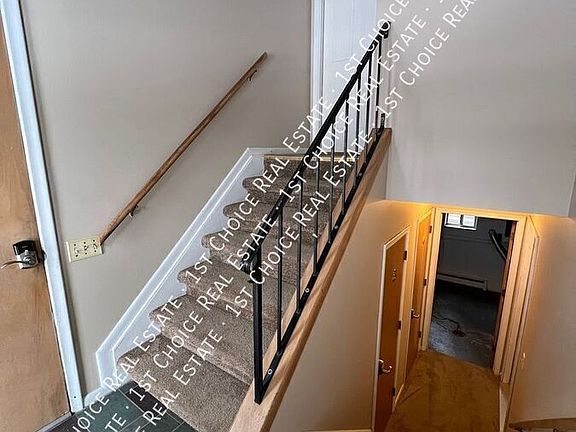 4th image of 2618 Hopkins Ave