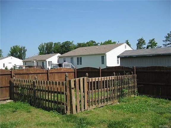 5th image of 308 Green Hollow Ln