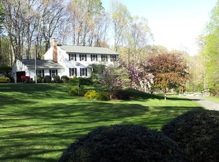 10872 Hampton Rd, Fairfax Station, VA 22039