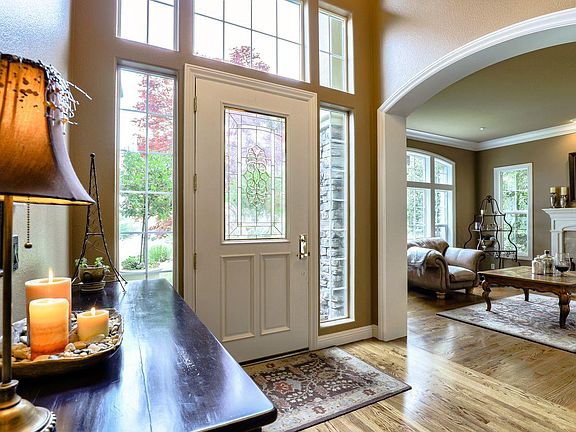 3rd image of 16610 Dale Hollow Ct