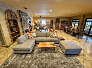 909 20th Ave S #B, Nashville, TN 37212