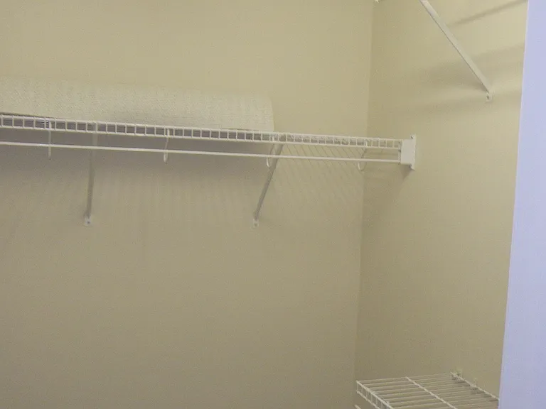381 Woodson Dr — Photo 21